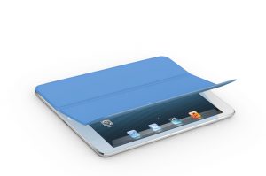 Apple's iPad 2 with magentic Smart Cover. (Image: Apple)